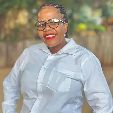 Nthabiseng Mmusi Founder & Lead SHE Consultant